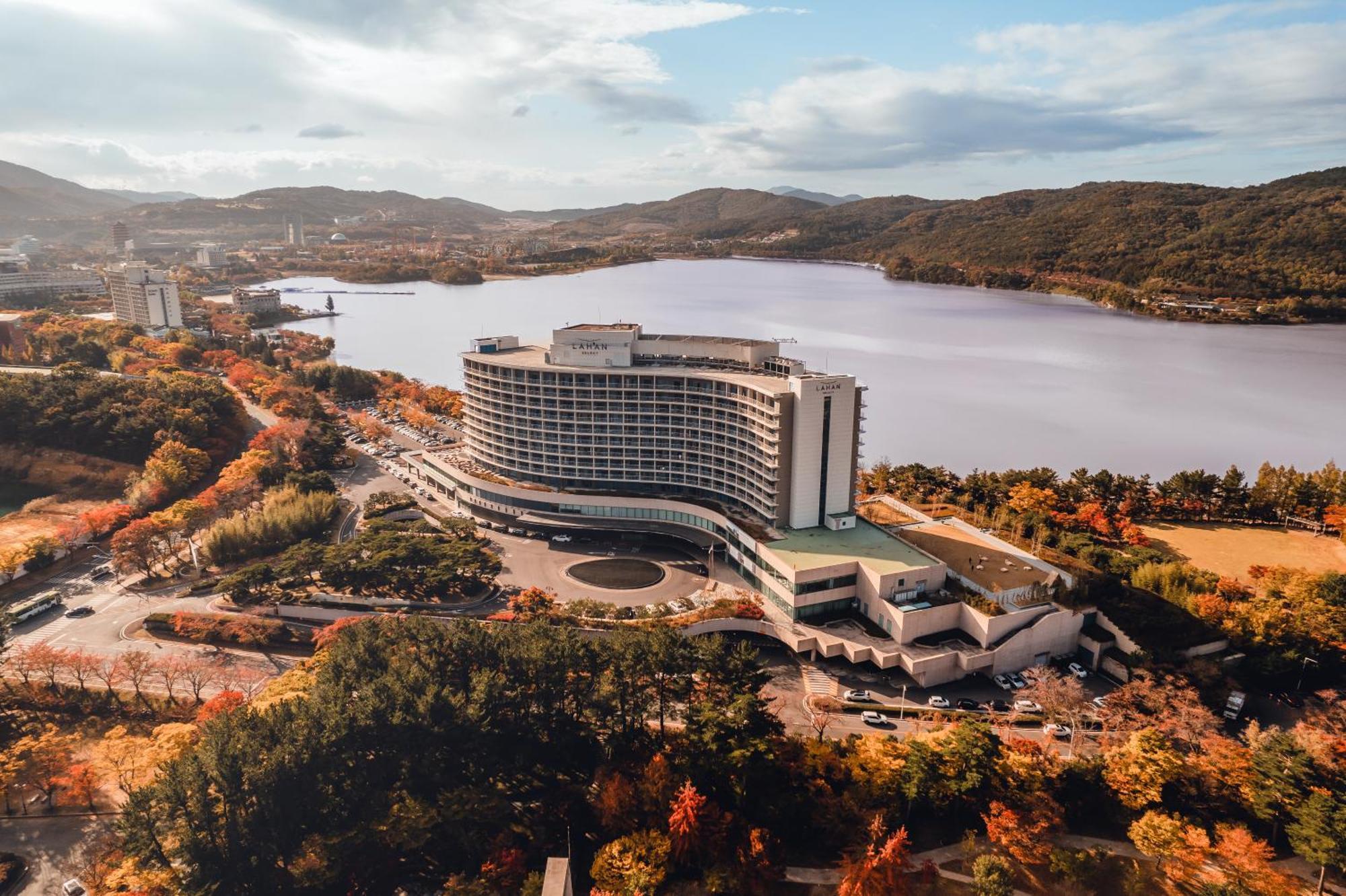 ลาฮัน ซีเล็ค คยองจู Hotel ภายนอก รูปภาพ